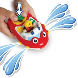 WOW Bateau de pompier Felix - WOW-01017 - WOW Toys - Les bateaux - Le Nuage de Charlotte