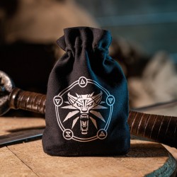 Sac de dés The Witcher - Geralt - L'école du loup - QWO-BWGE201 - Q Workshop - Dés, sacs et autres accessoires - Le Nuage de ...