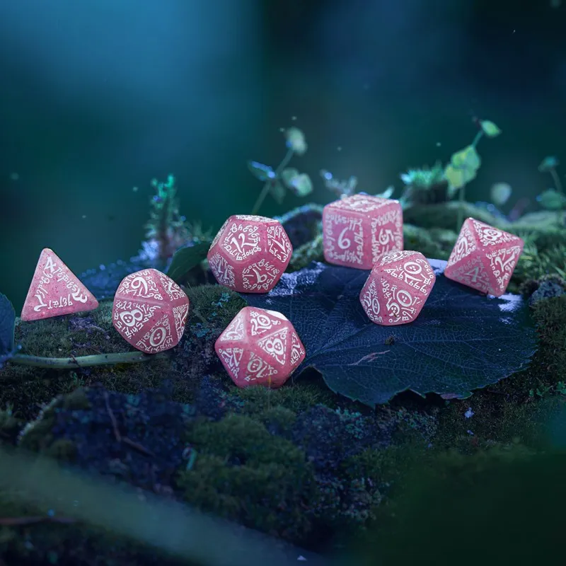 Elvish Shimmering pink & White Dice Set - QWO-SELV11 - Q Workshop - Dices, bags and other accessories - Le Nuage de Charlotte