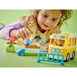 DUPLO® 10988 : Le voyage en bus