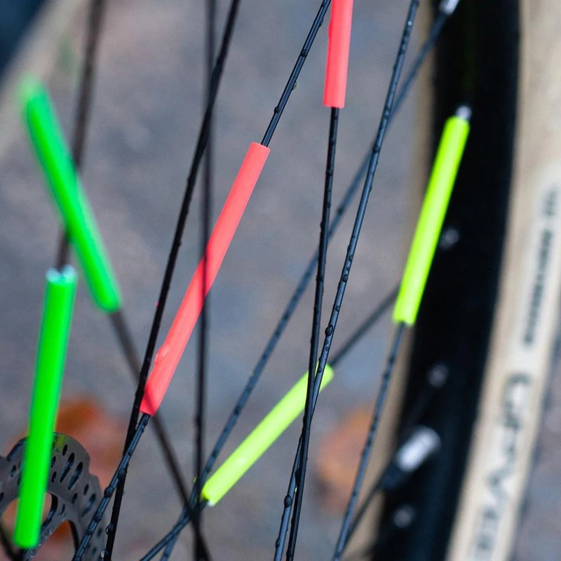 Réflecteurs pour rayons de vélo fluo - Accessoires réfléchissants -  Vélotafeur